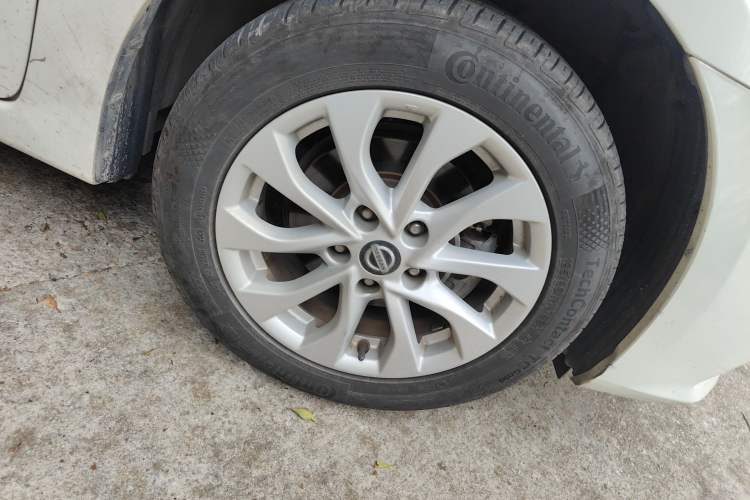 Used Nissan Sylphy 2016 1.6 XL CVT Deluxe Edition Right Front Wheel Hub