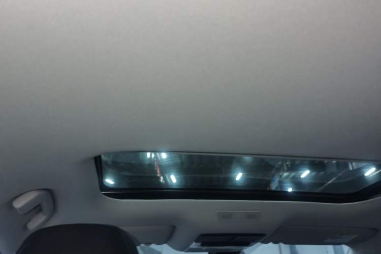 Used Nissan Sylphy 2022 1.6L XL CVT Enjoyment Edition Headliner