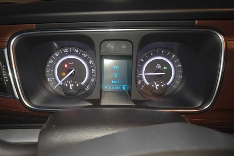 Used Buick GL8 2017 25S Luxury Version China V Standard