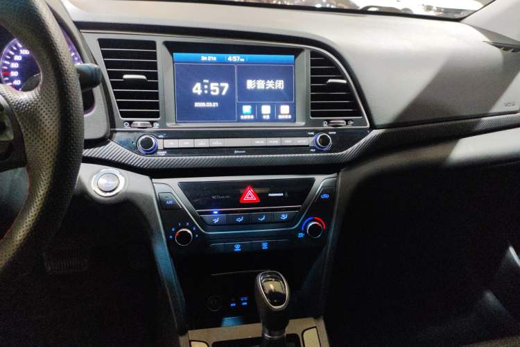 Used Hyundai Elantra (6th Generation / Lingdong) 2018 1.4T Dual-Clutch Xuan Dong · Dynamic Edition