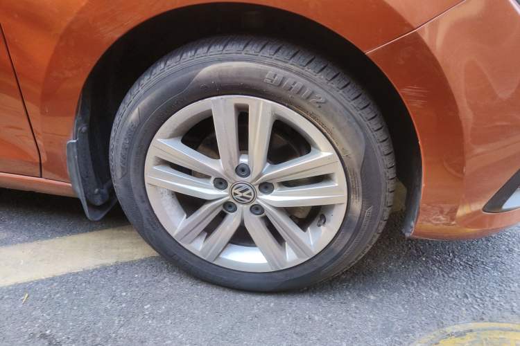 Used Volkswagen Santana 2015 Haval H6 1.6L Automatic Comfort Model
