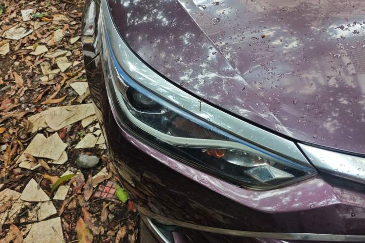 Used Toyota Levin 2016 Dual-Engine 1.8H GS E-CVT Elite Model with Sunroof
