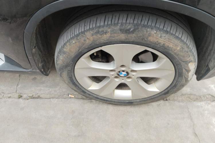 Used BMW X6 2011 xDrive35i
