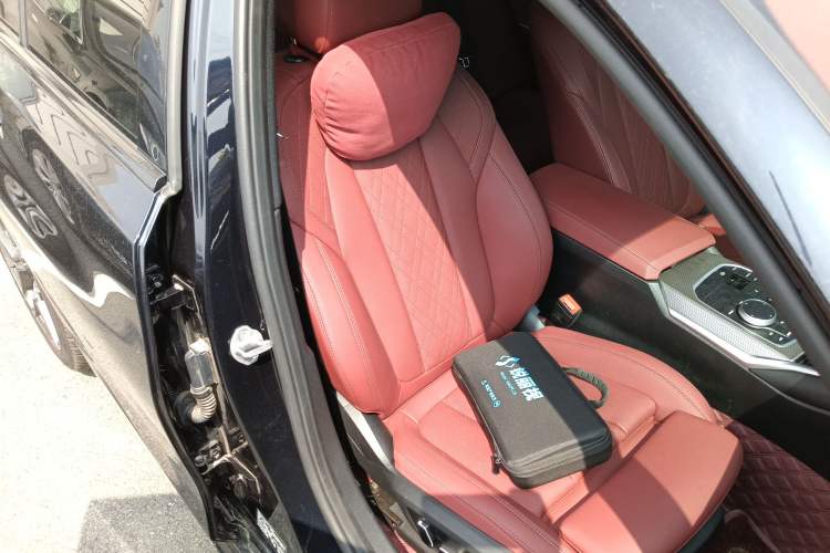 Used BMW 3 Series 2025 330i M Sport Night Edition Package
