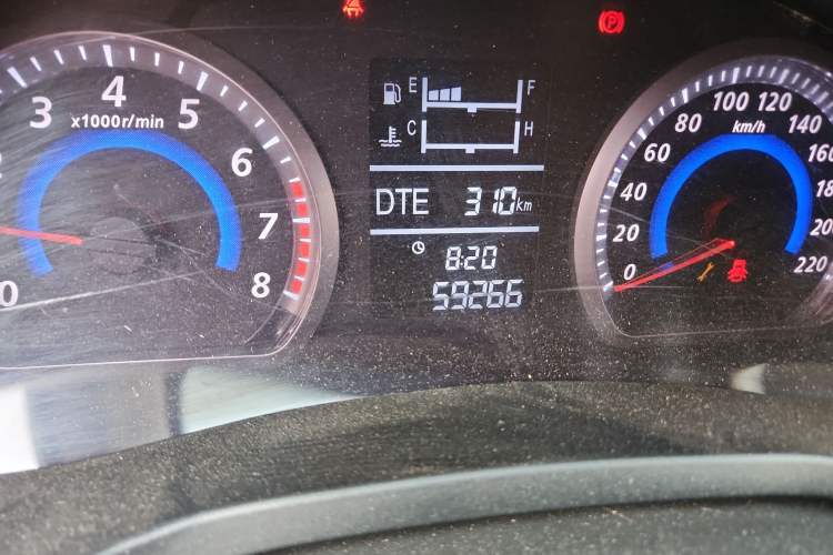 Used Zotye Z300 2016 New Vision 1.5L Manual Gratitude Edition