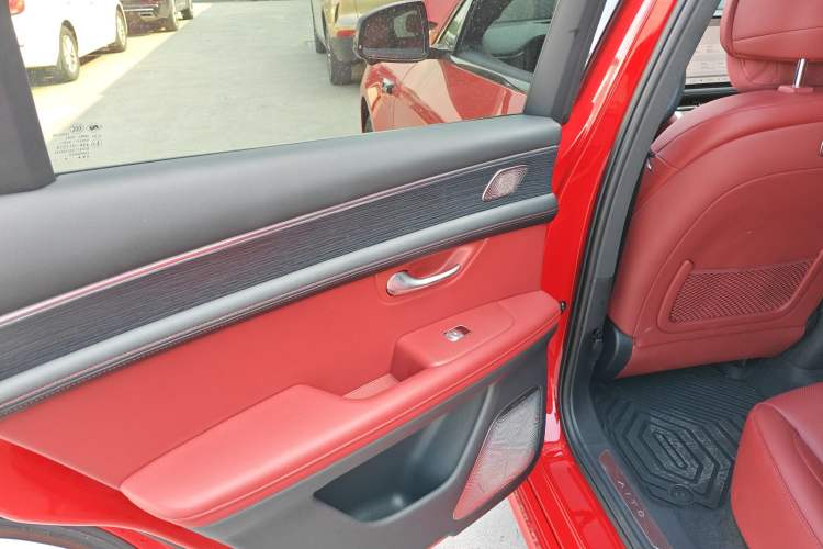 Used Hima AITO M5 2024 Extended-Range Max RS Four-Wheel Drive Advanced Intelligent Driving Version
