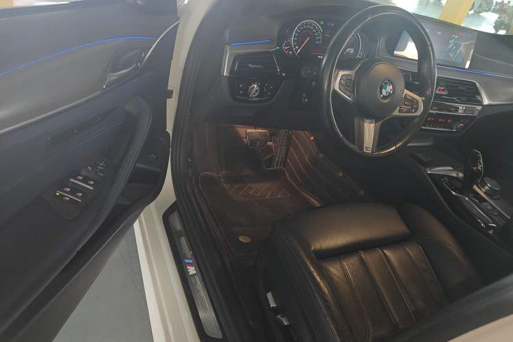 Used BMW 5 Series 2018 525i M Sport Package
