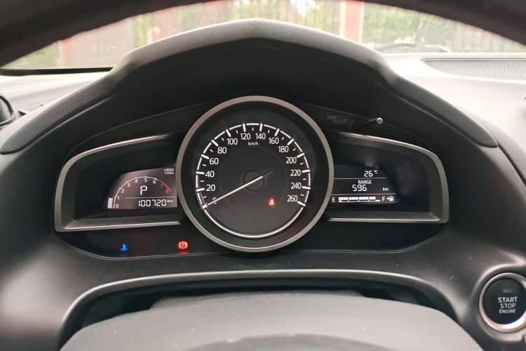 Used Mazda 3 Axela 2017 Sedan 1.5L Automatic Luxury Model Emission Standard China V Instrument Cluster