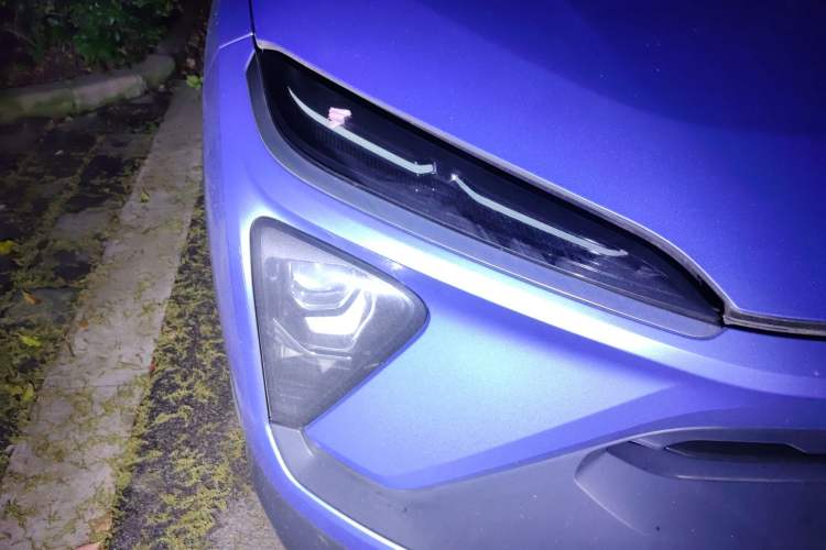 Used Nio ES6 2020 420 km Sport Edition Right Front Headlight