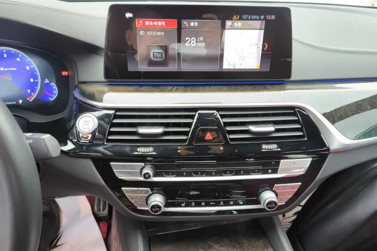 Used BMW 5 Series 2019 530Li Leading Model M Sport Package