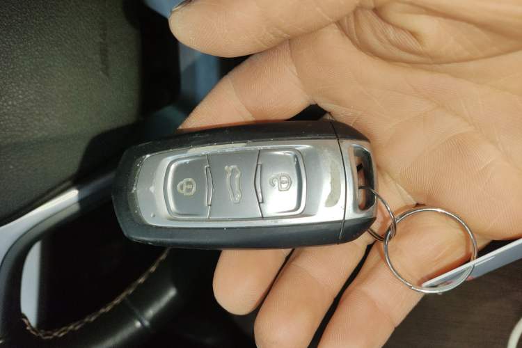 Used Geely Auto Emgrand X7 Sport 2016 1.8TD Automatic ZhiZun Version