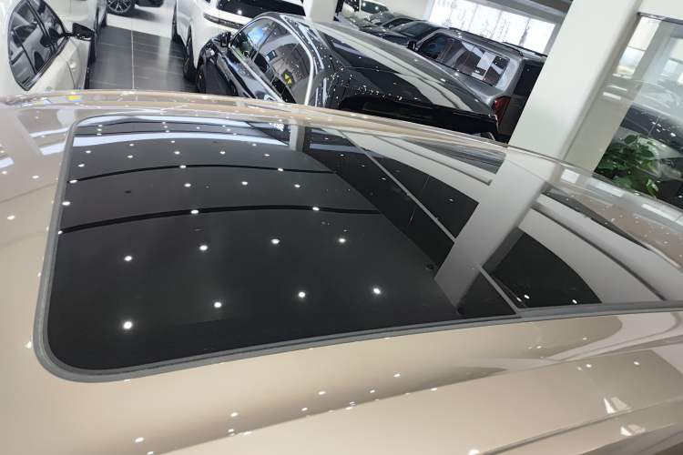 Used Volkswagen Viloran 2022 380TSI Prestige Edition