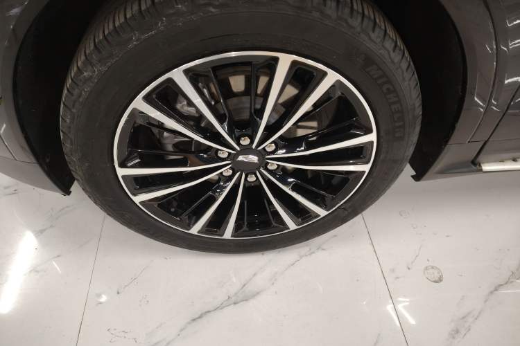 Used Cadillac XT5 2022 2.0T Two-Wheel Drive Luxury Version
