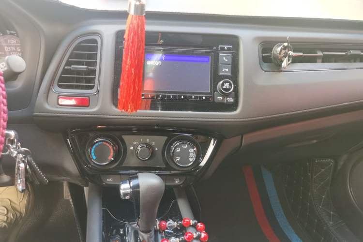 Used Honda Vezel 2017 1.5L CVT 2WD Comfort Model Audio And AC Panel