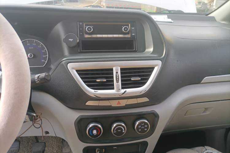 Used Dongfeng Shuaike 2016 1.5L Manual Standard Edition