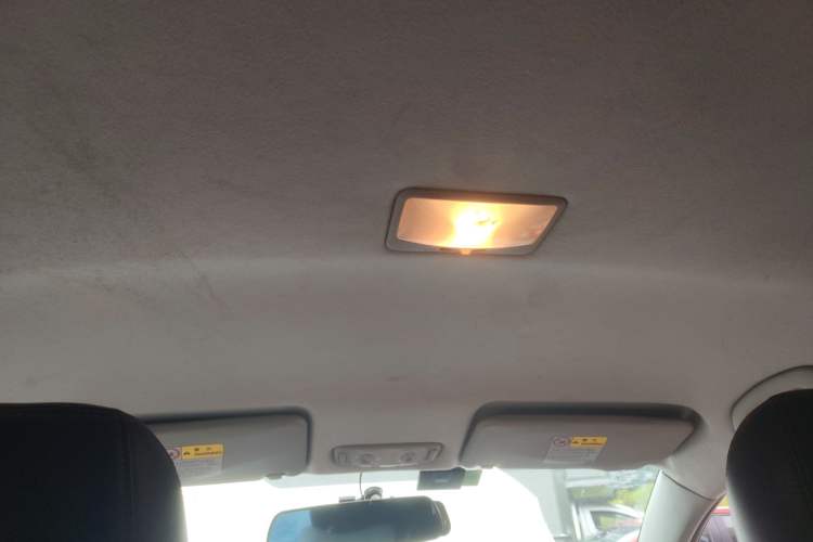 Used Suzuki Liana A6 2016 Sedan 1.4L Manual Enjoyment Model Headliner