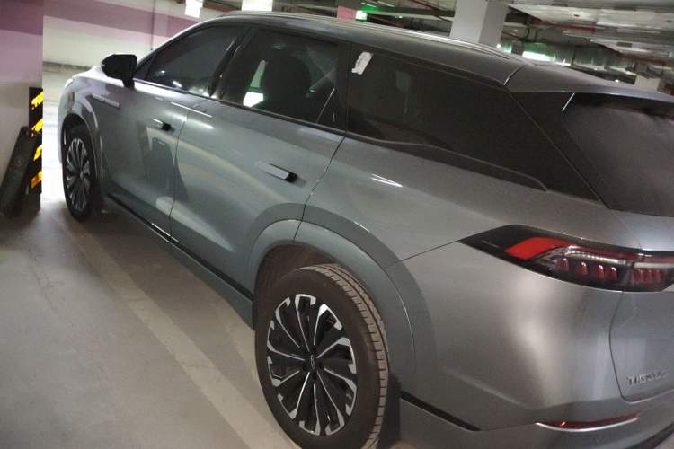 Used Chery Tiggo 9 2023 2.0T Dual-Clutch Two-Wheel Drive Luxury Edition 5 Seats