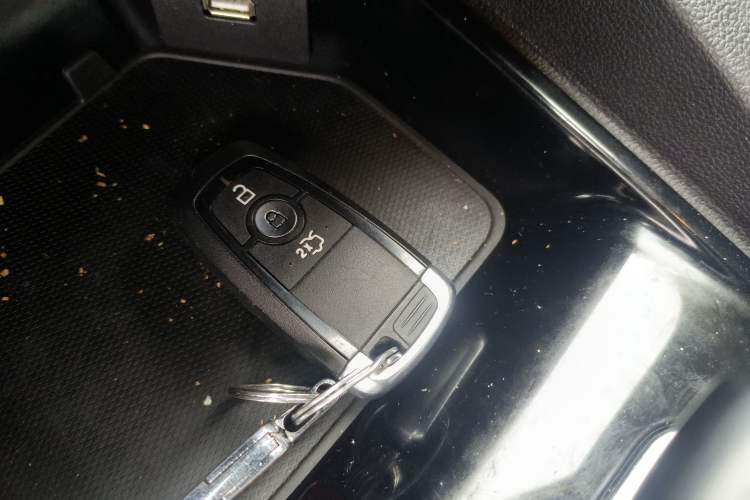 Used Ford Escort 2021 1.5L Automatic Diamond Edition
