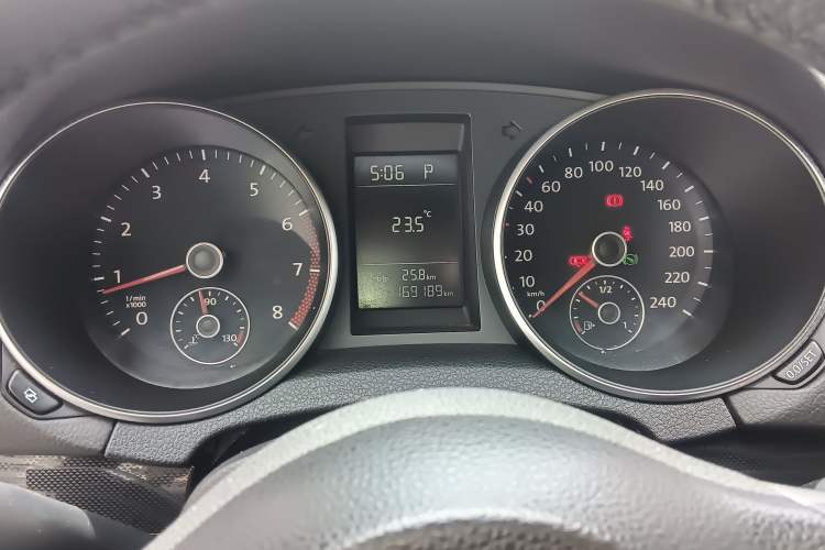 Used Volkswagen Golf 2010 1.4 TSI Automatic Comfort Model
