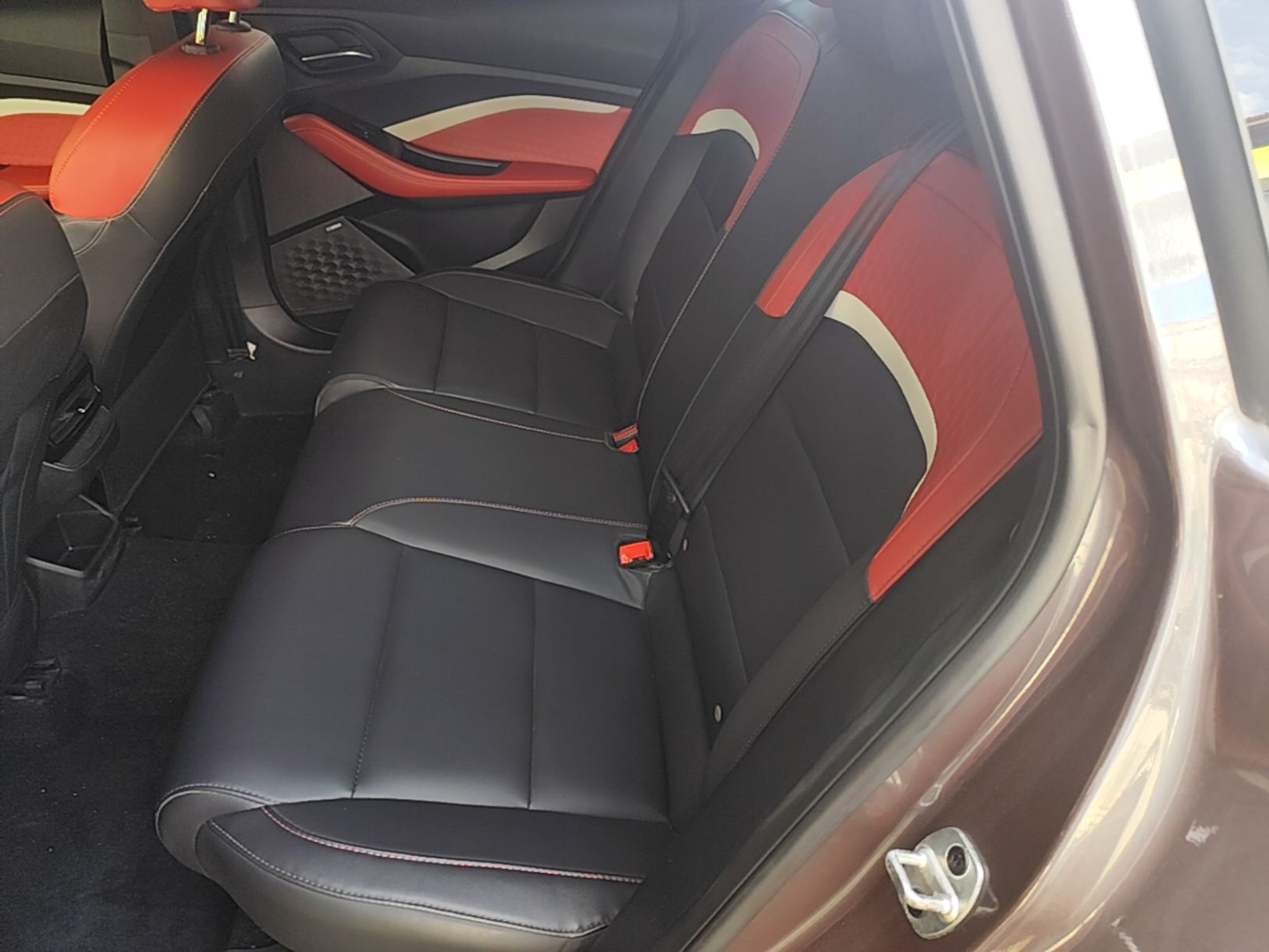 MG 5 2022 300TGI DCT Chao Yue Flagship Edition — снимка 20