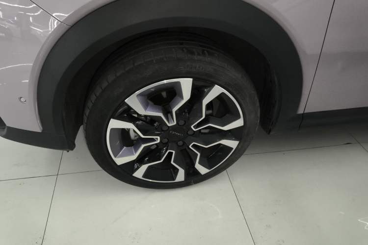 Used Lynk & Co 06 2023 Remix 1.5T Shero Exterior 4