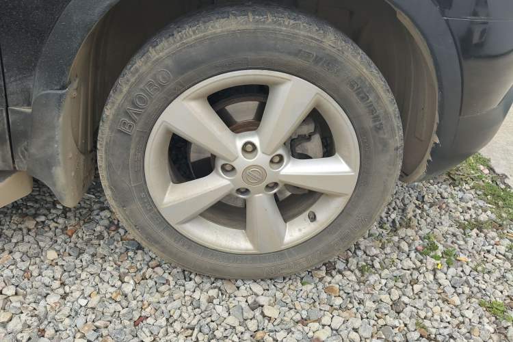 Used Nissan Qashqai 2012 2.0 XV LE CVT 2WD Right Front Wheel Hub