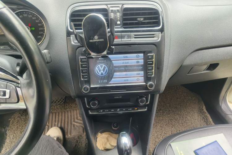 Used Volkswagen Polo 2016 1.6L Automatic Luxury Model