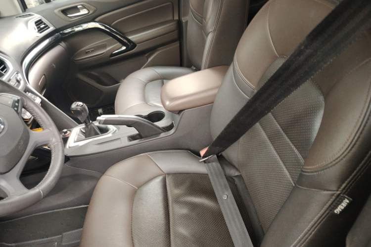 Used GAC Trumpchi GS4 2015 200T Manual Luxury Edition Left Front Seat