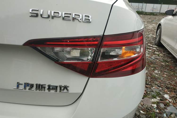 Used Skoda Superb 2018 TSI280 DSG Comfort Edition China V Standard