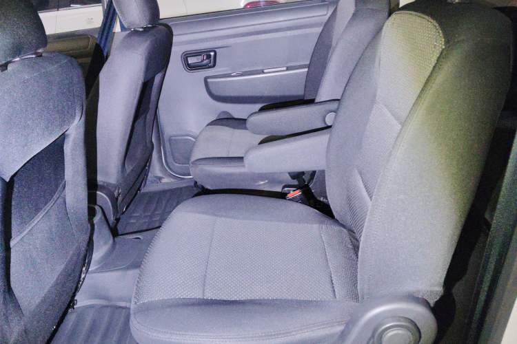 Used Dongfeng Fengon 330 2014 1.5L Manual Utility Version DK15
