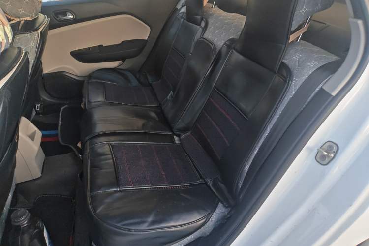 Used Dongfeng Aeolus L60 2015 1.8L Manual New Enjoyment Version