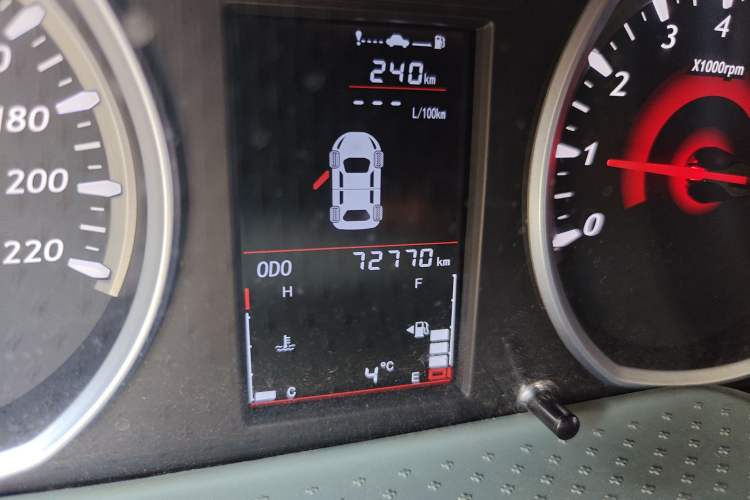 Used Soueast DX3 2018 1.5L Manual Luxury Model
