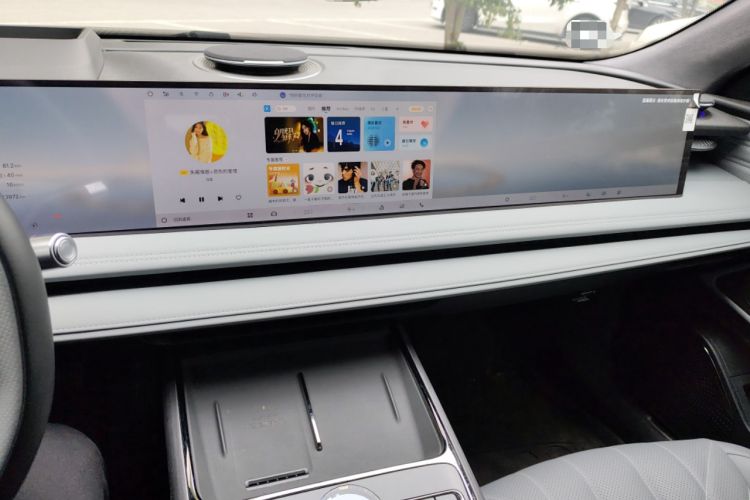 Used Geely Galaxy E8 2025 700 km Long-Range Intelligent Driving Version