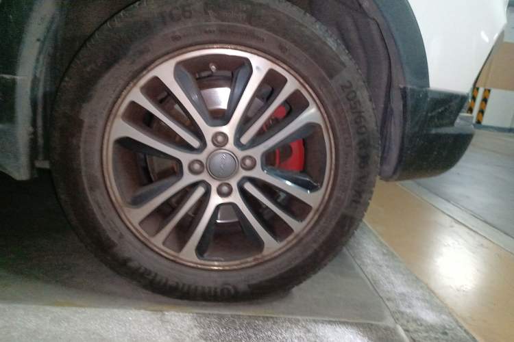 Used Haval H1 2016 Blue Label 1.5L AMT Urban Model