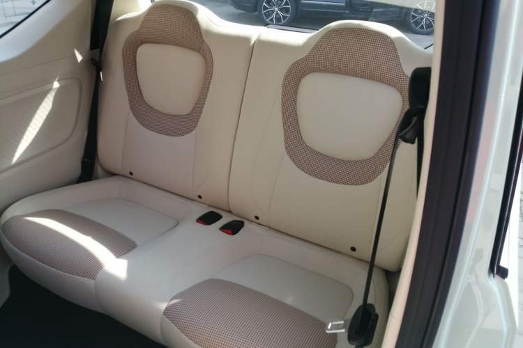 Used Wuling Hongguang MINIEV 2024 3rd Generation 215km Youth Edition Left Rear Seat