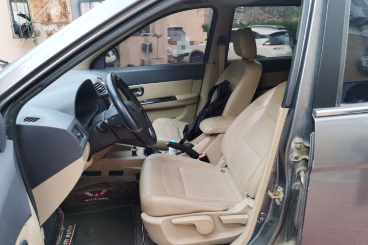 Used Wuling Hongguang 2013 1.5L S Comfort Model Left Front Seat