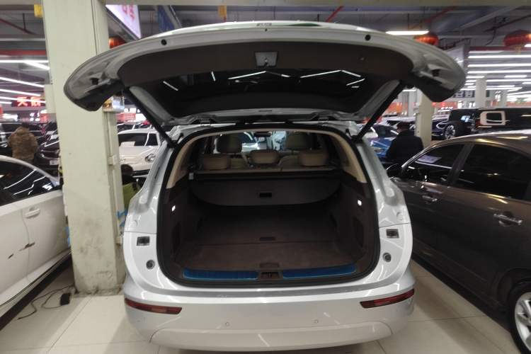 Used Hima AITO M7 2024 1.5T Intelligent Driving 4WD Max Edition 5 Seats