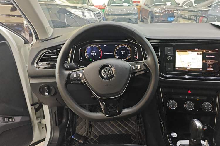 Used Volkswagen T-ROC 2020 280TSI DSG Two-Wheel Drive Comfort Version