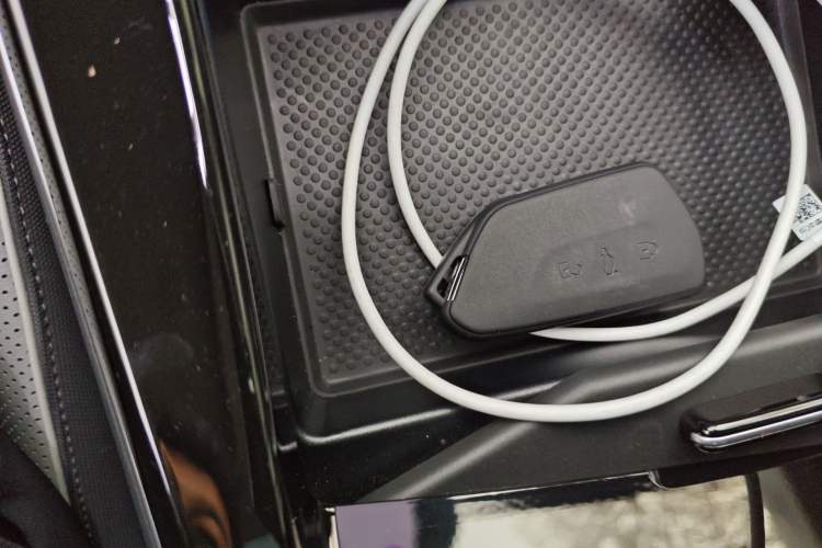 Used Volkswagen Tavendor 2023 380TSI Four-Wheel Drive R-Line Cruise Edition