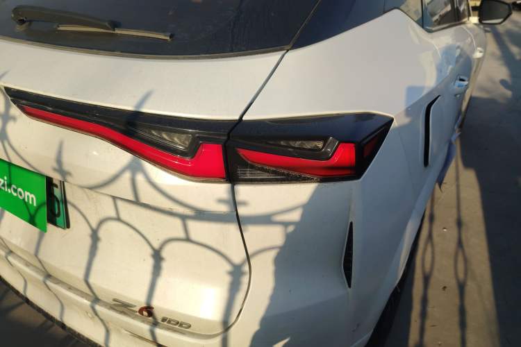 Used Oshan Z6 New Energy 2022 Blue Whale iDD 150KM Flagship PLUS Smart Parking Edition
