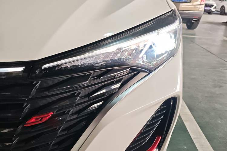 Used CHANGAN Eado 2023 Changan Edition PLUS Blue Whale NE 1.4T GDI DCT Prestige Version
