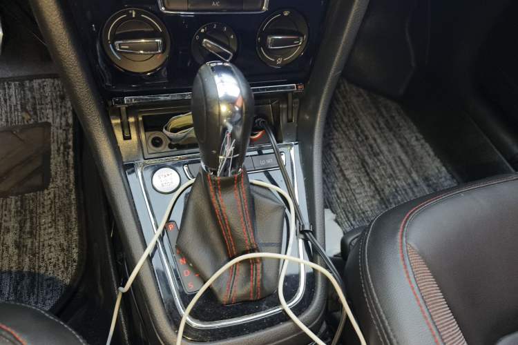 Used Volkswagen Bora 2014 1.4TSI Automatic Sportline