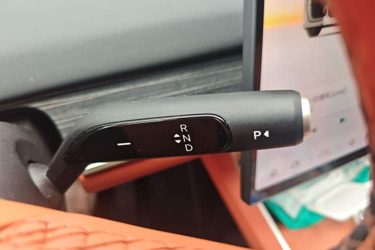 Used ONVO L60 2024 60 kWh Rear-Drive Version
