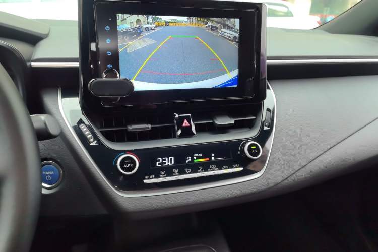 Used Toyota Levin 2021 Dual-Motor 1.8H E-CVT Leading Edition
