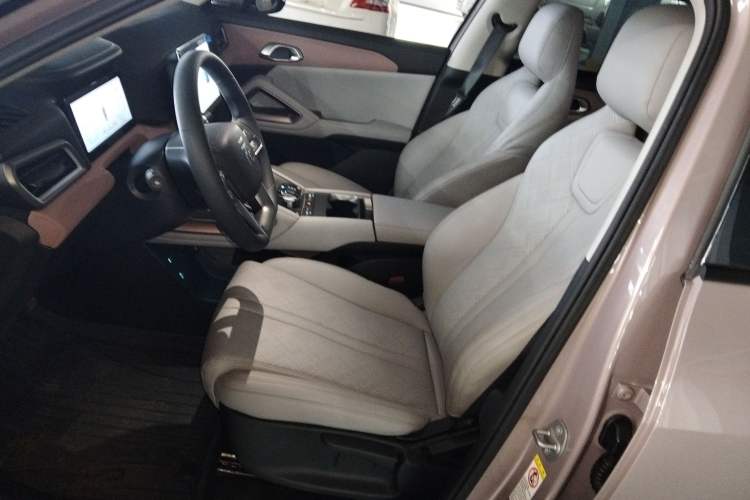 Used BYD Yuan UP 2024 401 km Active Version