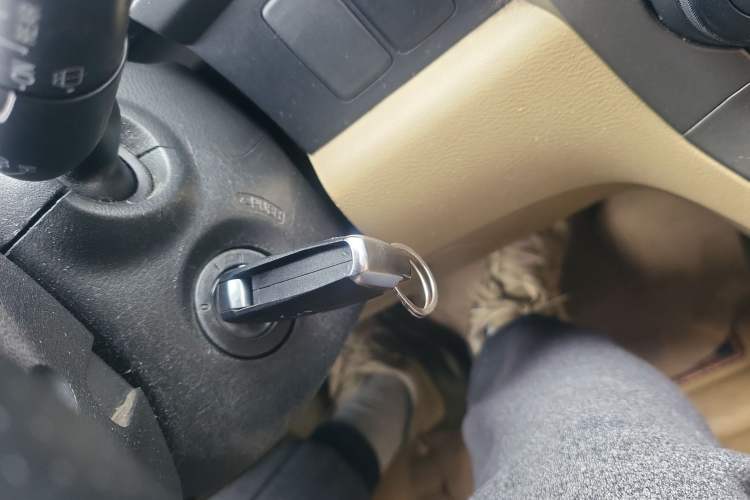 Used Honda CR-V 2007 2.0L Automatic Four-Wheel Drive Classic Edition Vehicle Key