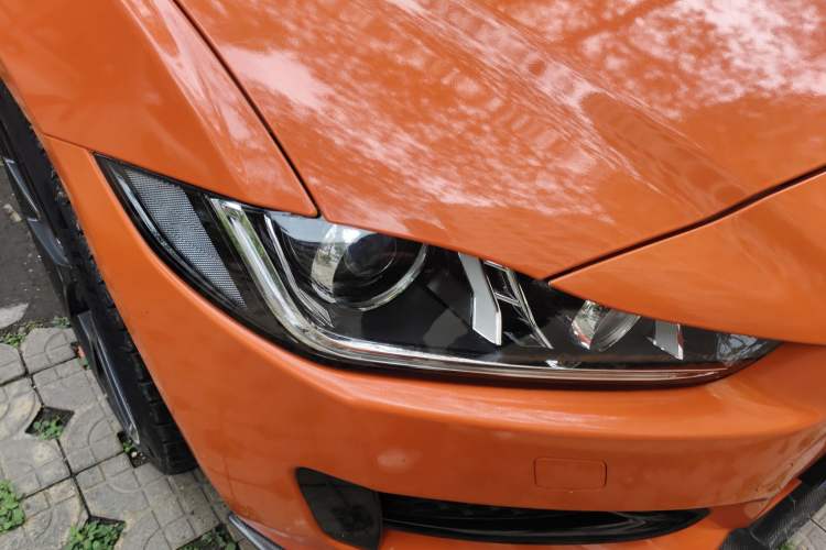 Used Jaguar XE 2017 2.0T 200 PS R-Sport