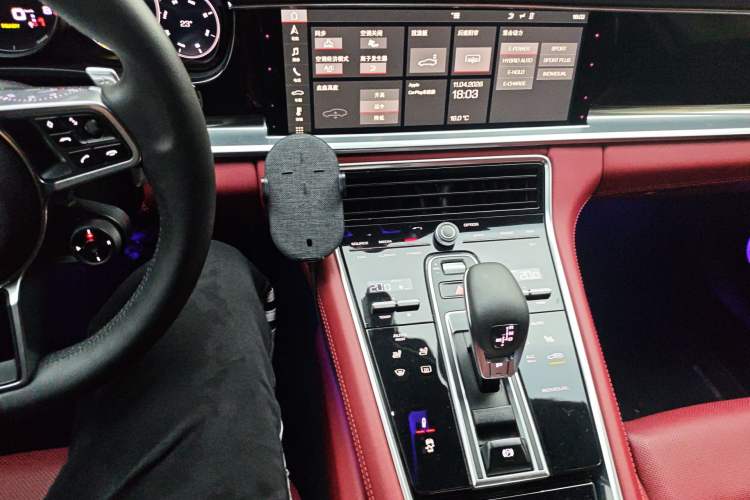 Used Porsche Panamera 2017 Panamera 4 E-Hybrid Executive Long Wheelbase 2.9T Audio And AC Panel