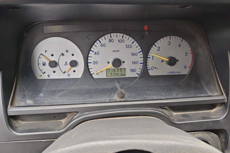 Used King Long Golden Way 2018 2.0L Van Series 4G20 Odometer Close Up