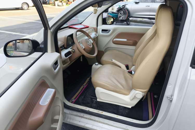 Used Wuling Hongguang MINIEV 2024 3rd Generation 215km Youth Edition Driver Seat